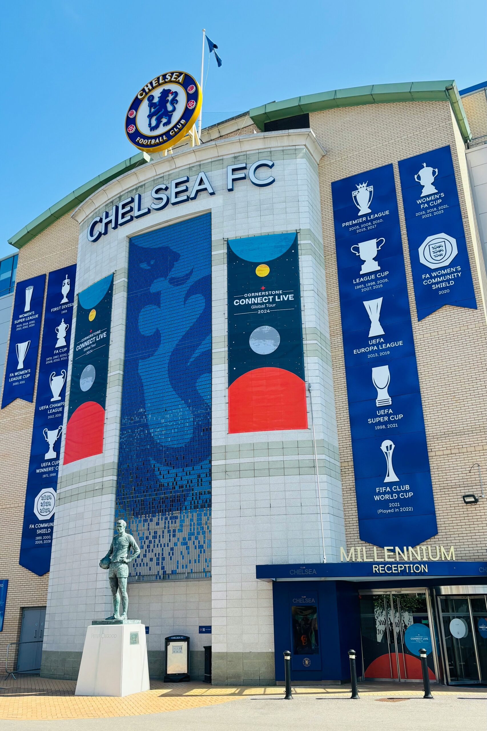 chelsea football blue stadium london